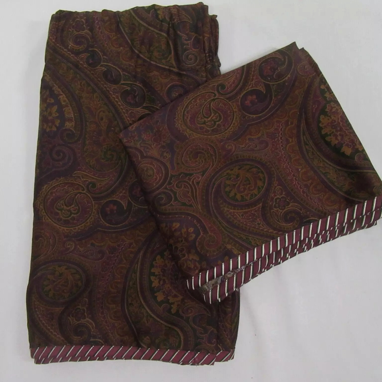 CHAPS Preston Paisley 2pc Window Valance Set(s)