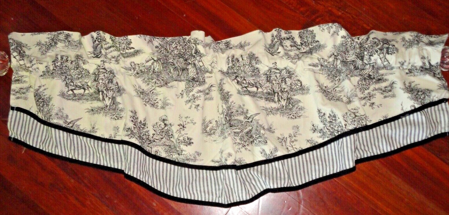 WAVERLY WELLNGTON COUNTRY TOILE BLACK TICKING STRIPE V-SHAPED VALANCE 20X60