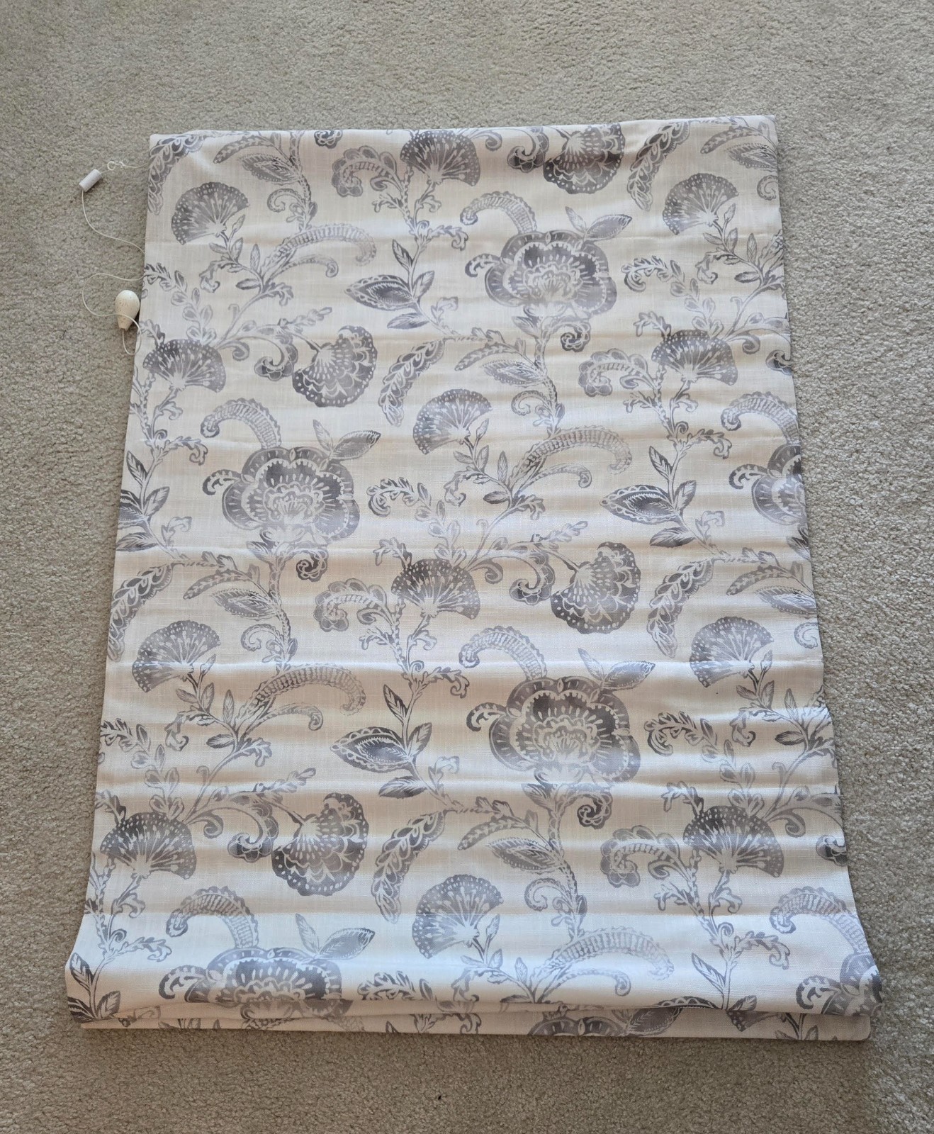 ROMAN WINDOW SHADES in CREAM WITH LIGHT GRAY FLORAL PATTERN-LOT OF 2-34.5W x 58L