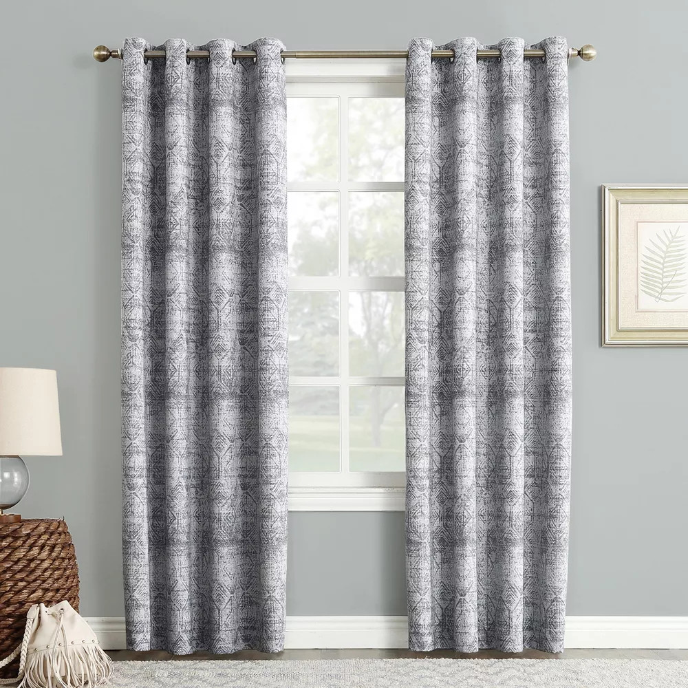 95″x50″ Sun Zero Blackout Darren Distressed Global Blackout Lined Grommet