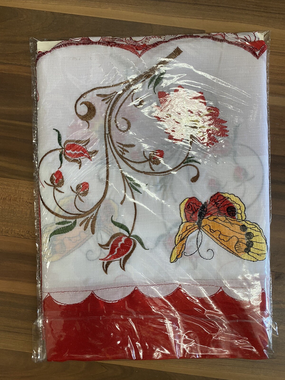 3 piece Butterfly kichen curtain Set Burgandy