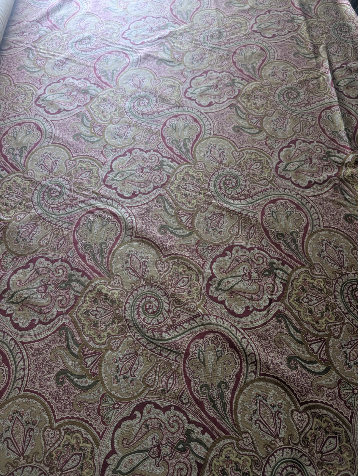 Waverly Paddock Shawl Valance. 100% Cotton. Fabric By The Yard . 55″ Wide