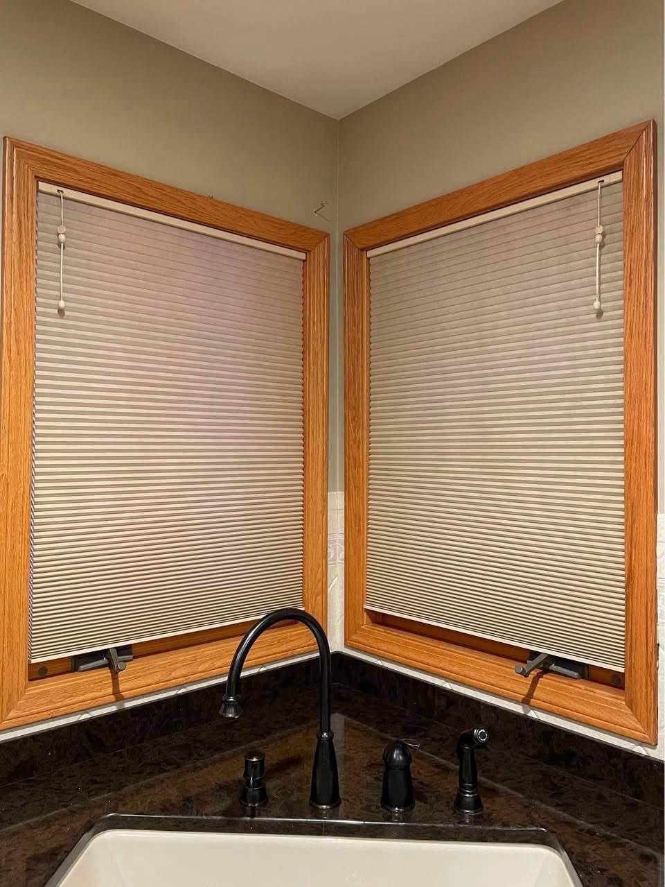 Bali Pleated Shades – 2 Available – Right Control Or Left Control