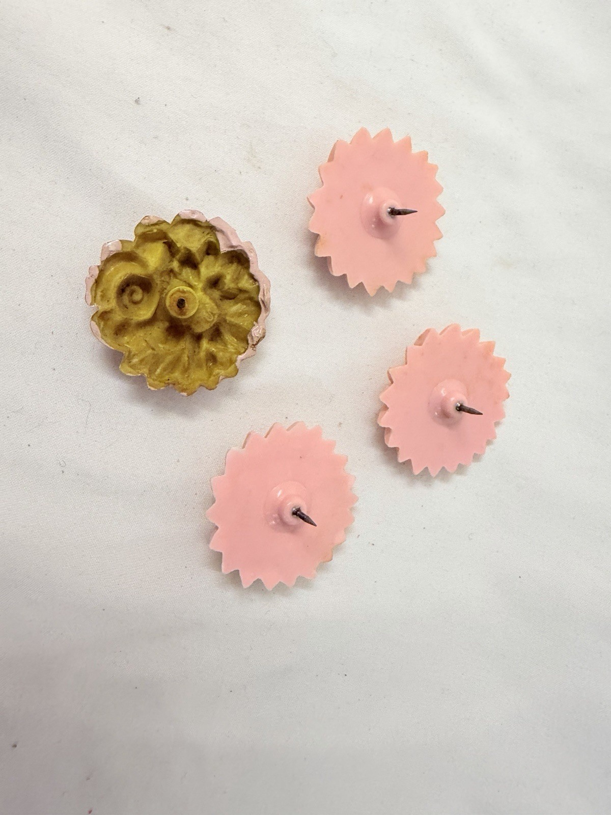 Old Vintage Curtain Drapery Push Pin Tie Backs Metal Lot Floral Flowers Apple
