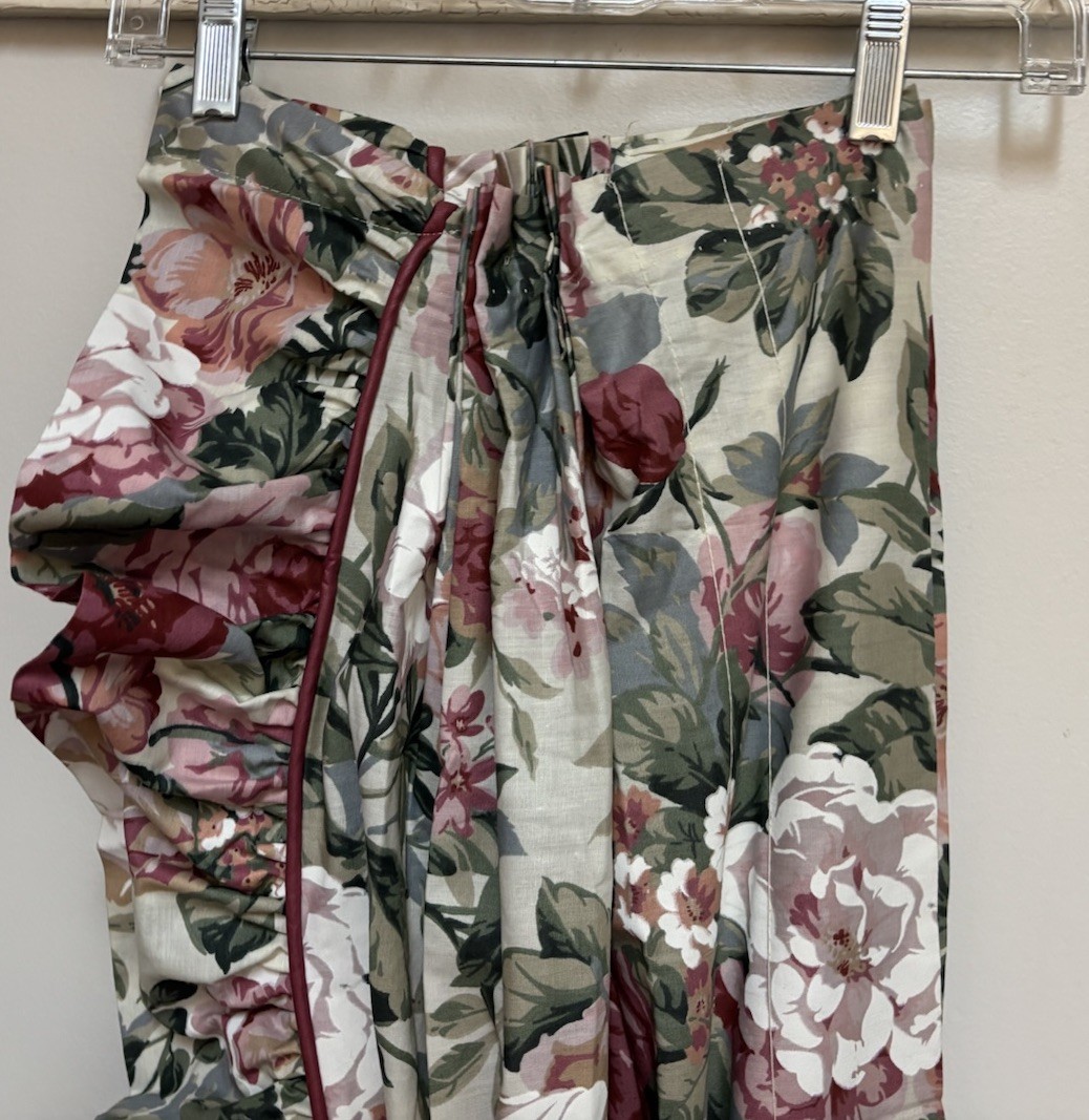 1 CROSCILL ARBOR ROSE CABBAGE PINK ROSES RUFFLED GATHERED VALANCE 84” X 17″