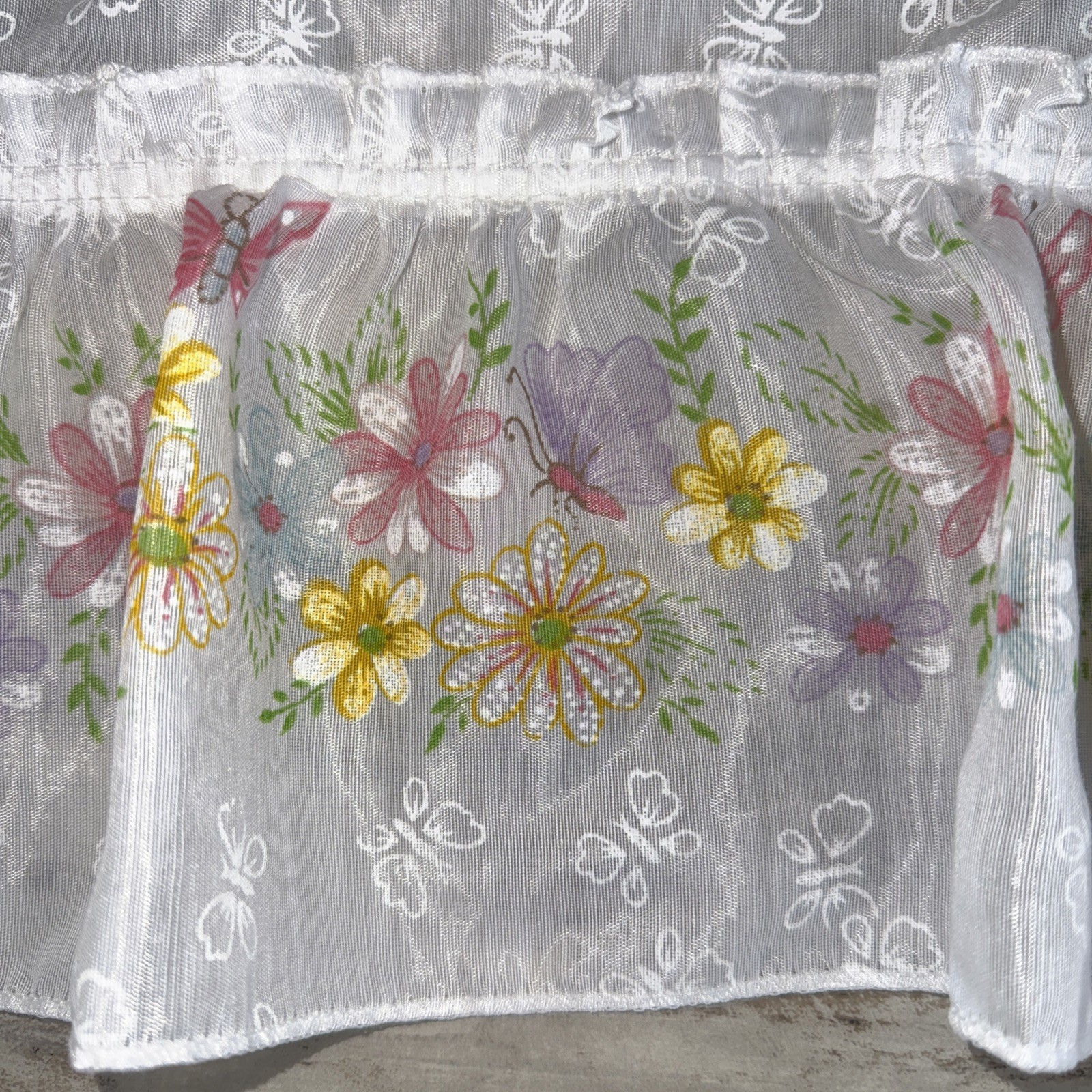 VTG KK Home Innovations Pair White Window Curtain Panels Floral Butterfly 48X11