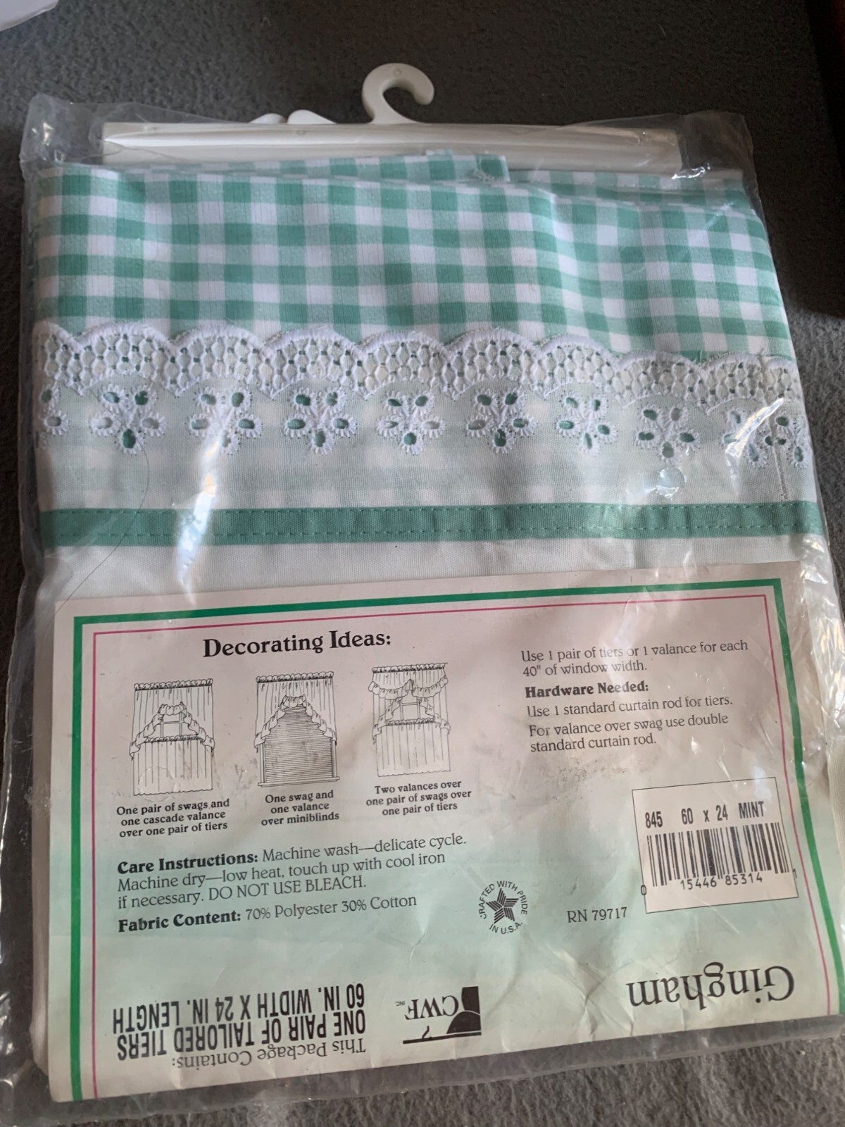 Green Gingham Tailored Tiers Curtain Set 60″ w x 24″ L New