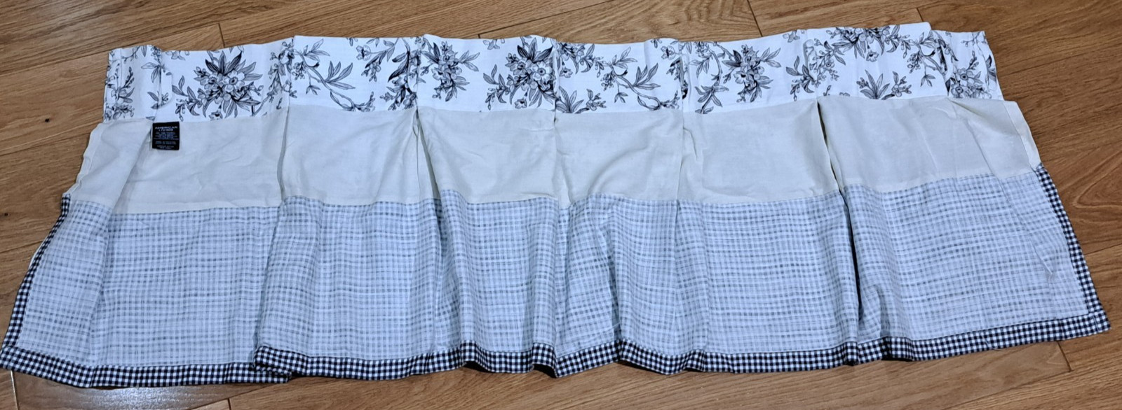 American Living by Ralph Lauren Valance Curtain Floral/Check Cottage Shabby