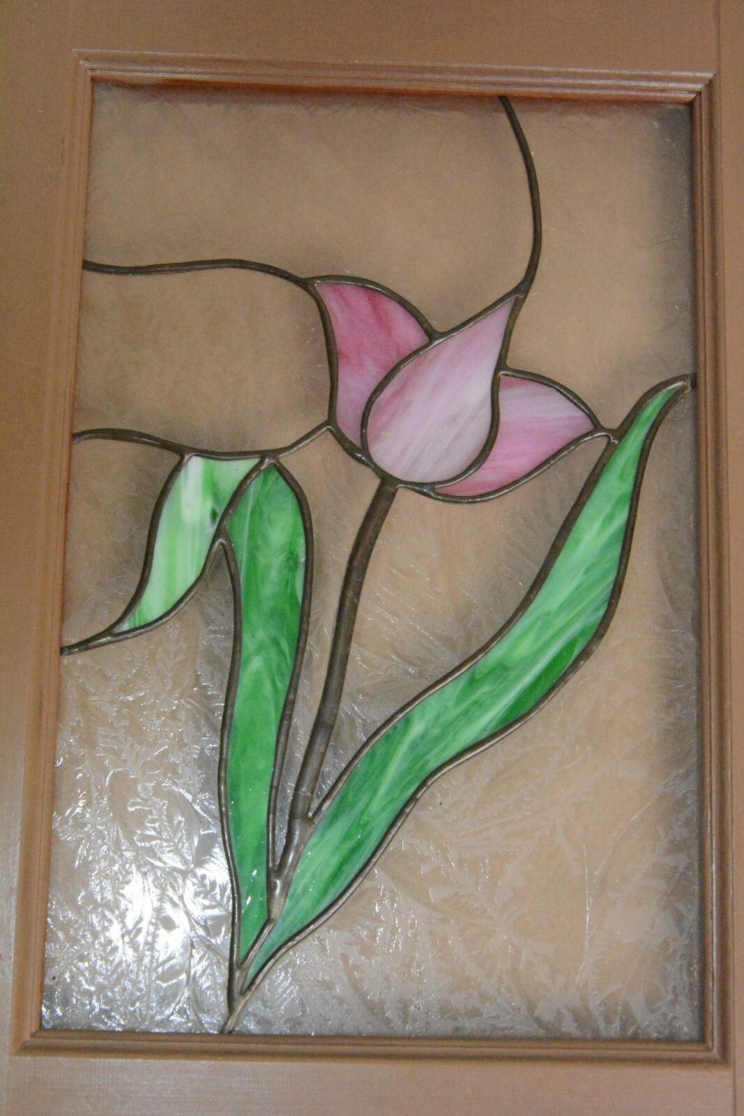 Tiffany Style Stained Glass Window Panel Tulip approx 13.5 x 9 w/wood 17.5 x 13