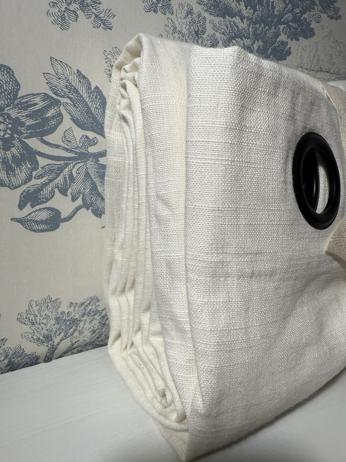 Pottery Barn Emery Linen Antique Bronze Grommet Curtain 50”x96” Ivory
