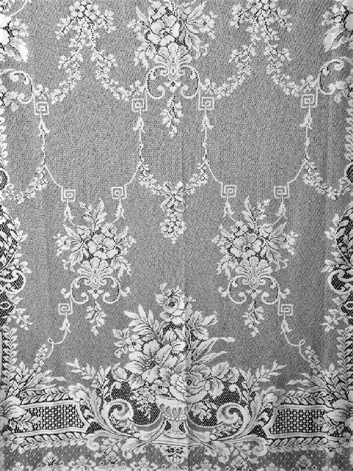 Fontaine 60 x 84 Cotton Blend White Lace Panel Livingroom Bedroom Dining Room