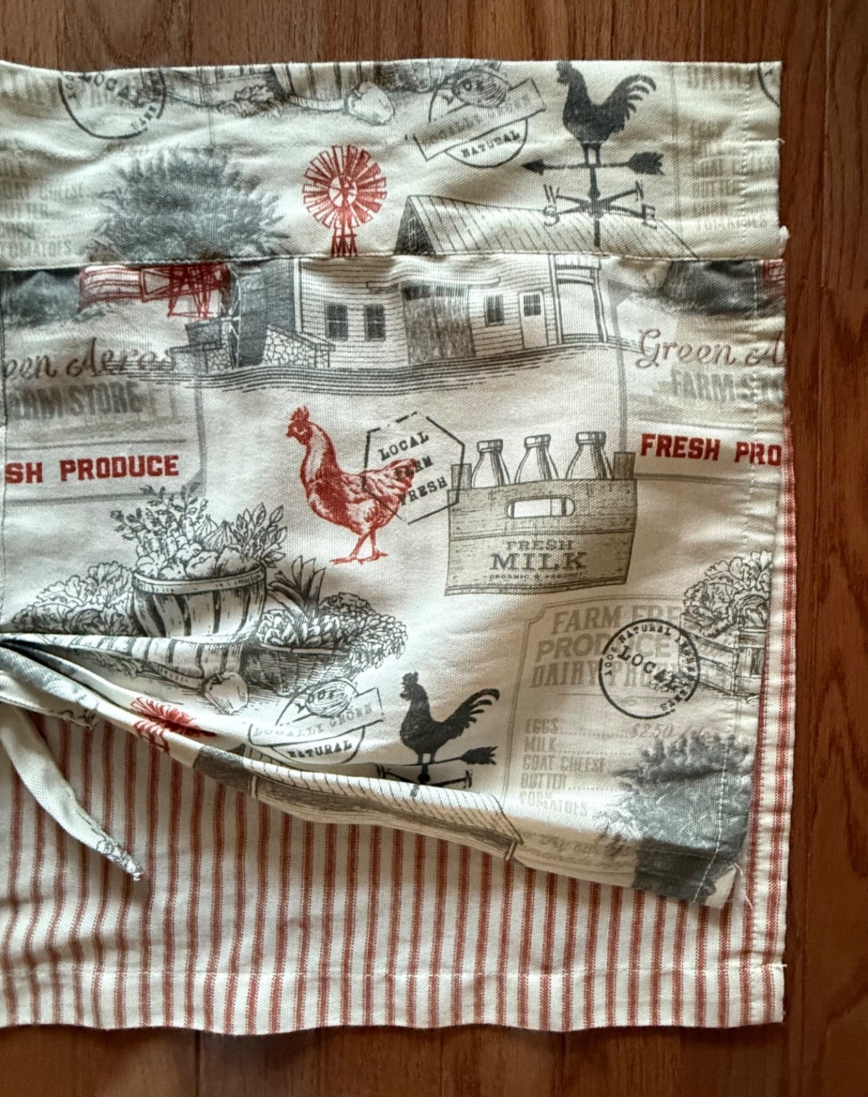 Better Homes & Gardens Rustic Farmhouse Kitchen Window Valance Rooster, 1 panel