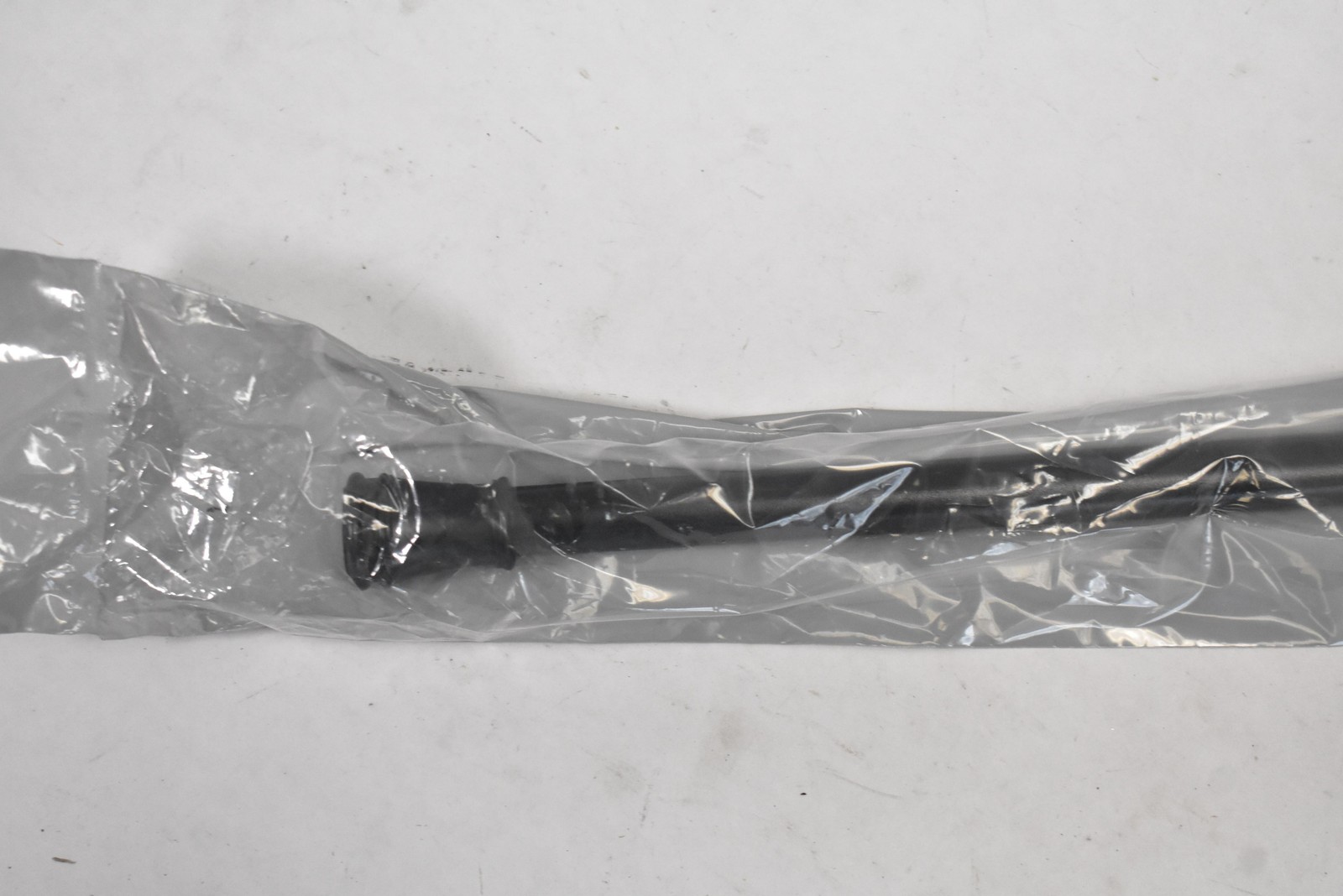 4pk Kenney Spring Tension Curtain Rod 28-48in Black 5/8in Twist & Fit KNM634US