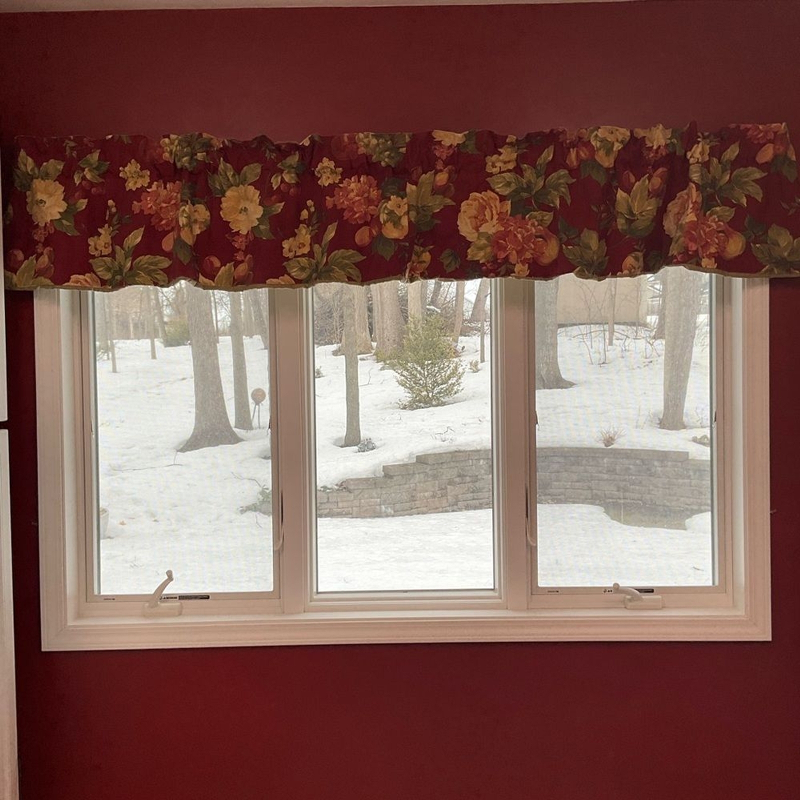 HANDMADE Floral Valances (3) Curtains in Red and Green