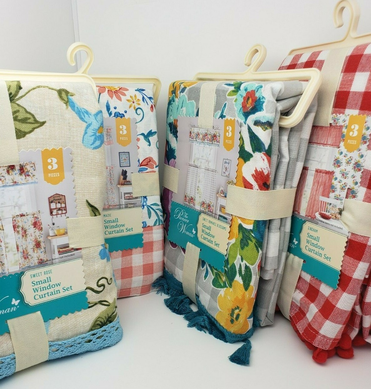 Pioneer Woman Small Curtain Set New!