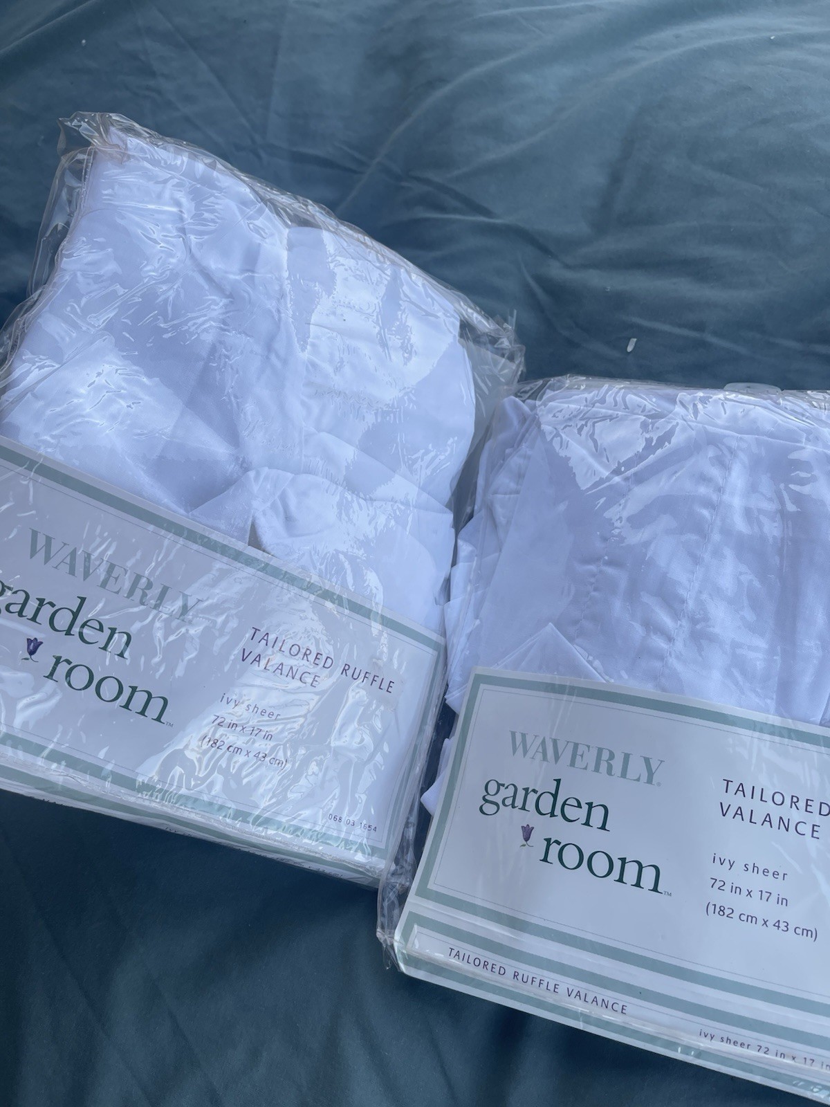 Waverly Valances White 3 Valances Unused In Package