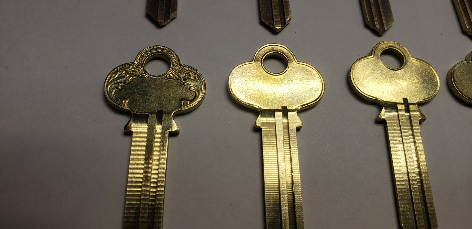 15 ASSORTED CORBIN X1-77-6 LOCKSMITH ORIGINAL CORBIN KEY BLANKS NEW OLD STOCK