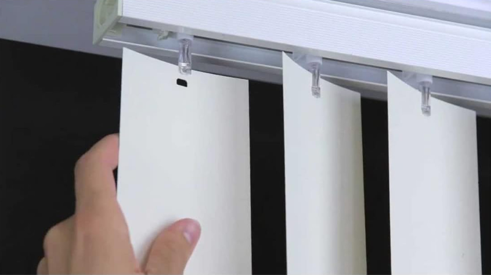JCBlinds PVC Vertical Blind Replacement Slats White 2 PK 82 1/2 x 3 1/2