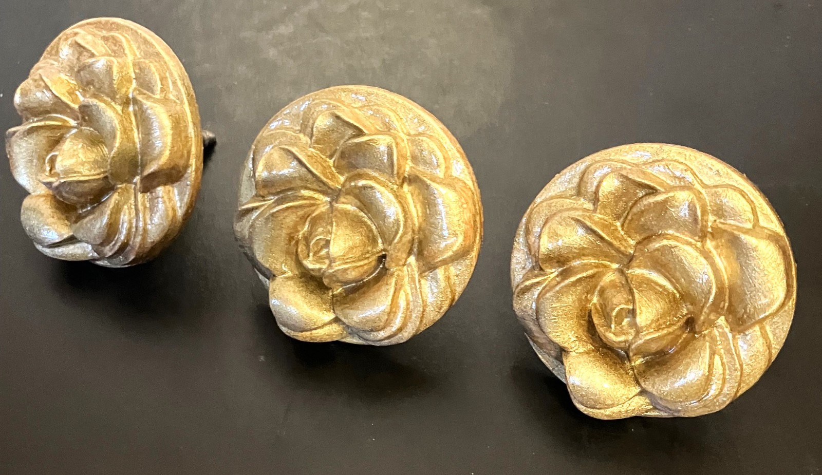 Decorative Plastic Wall Robe Hooks Goldtone Flower Screw in Finials 2″W Set of 3