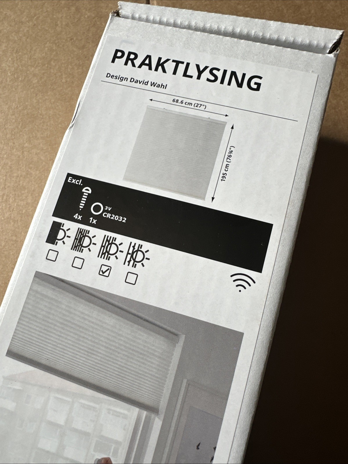 IKEA PRAKTLYSING Smart Cellular Blind 27×76¾” Wireless Battery White-NEW