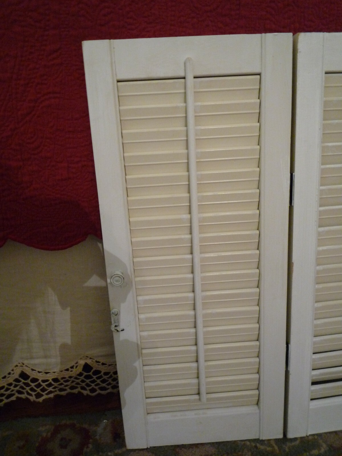 2 Wood Shutters Whitish Movable Slats Hinged Together Each One 20.5″ H x 8.75″W