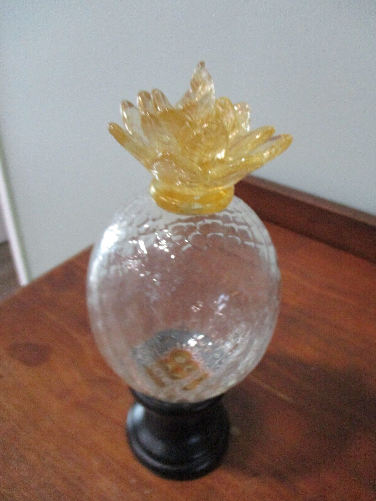 Murano Gold Top Pineapple Finial Finesse Murano Glass Curtain Rod Finial