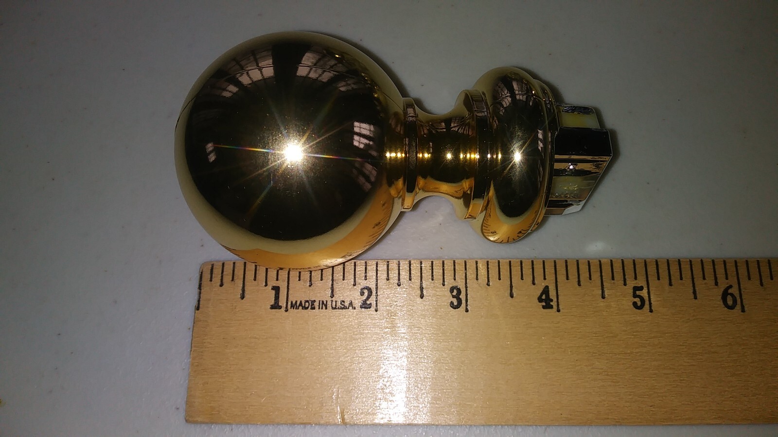 Vintage traverse rod (6) plastic finials. Gold tone.