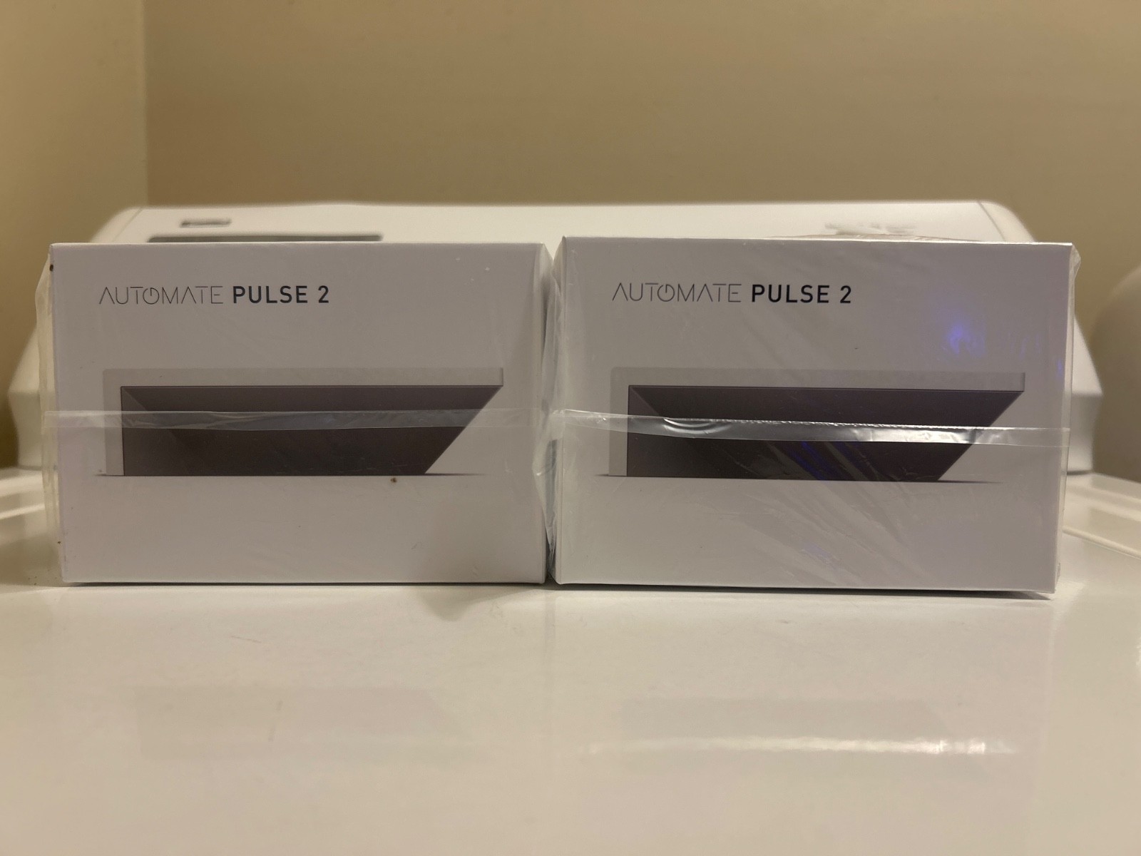 2 Rollease Automate Pulse 2 Hub #MT02-0401-067001