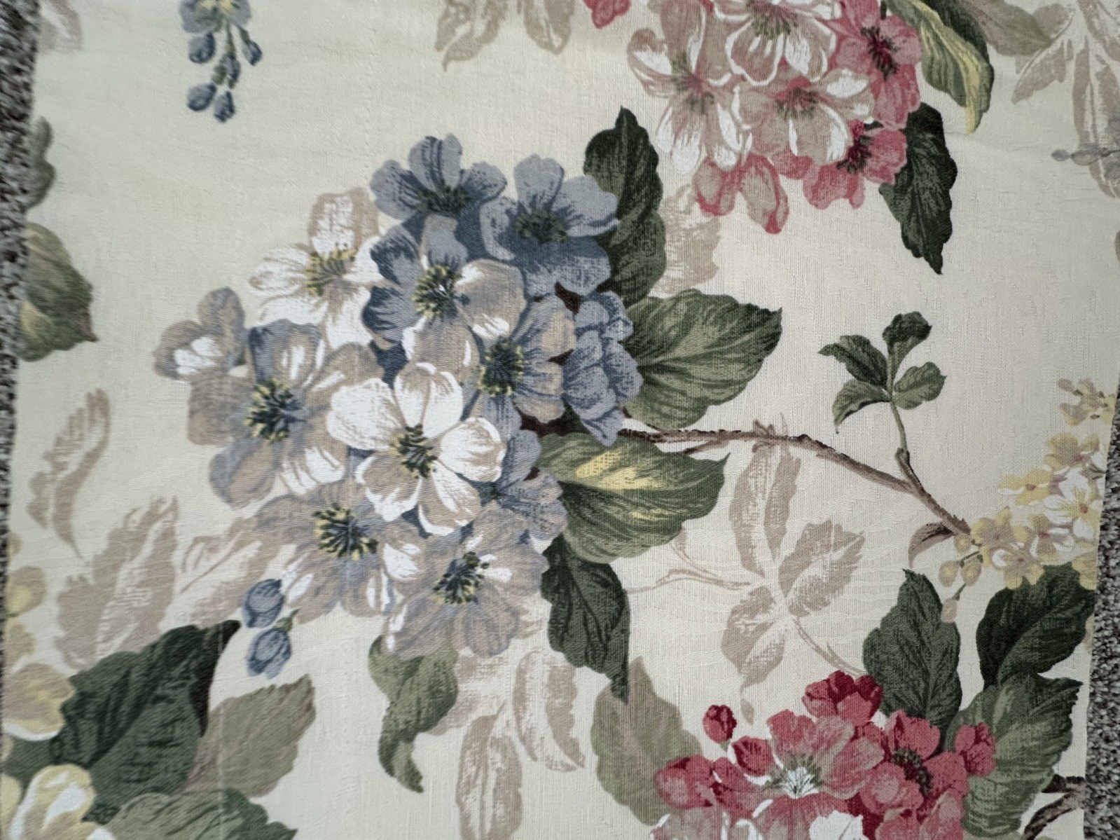 Vintage Custom Made Lined Window Floral Short Valance Curtain 109 by 24