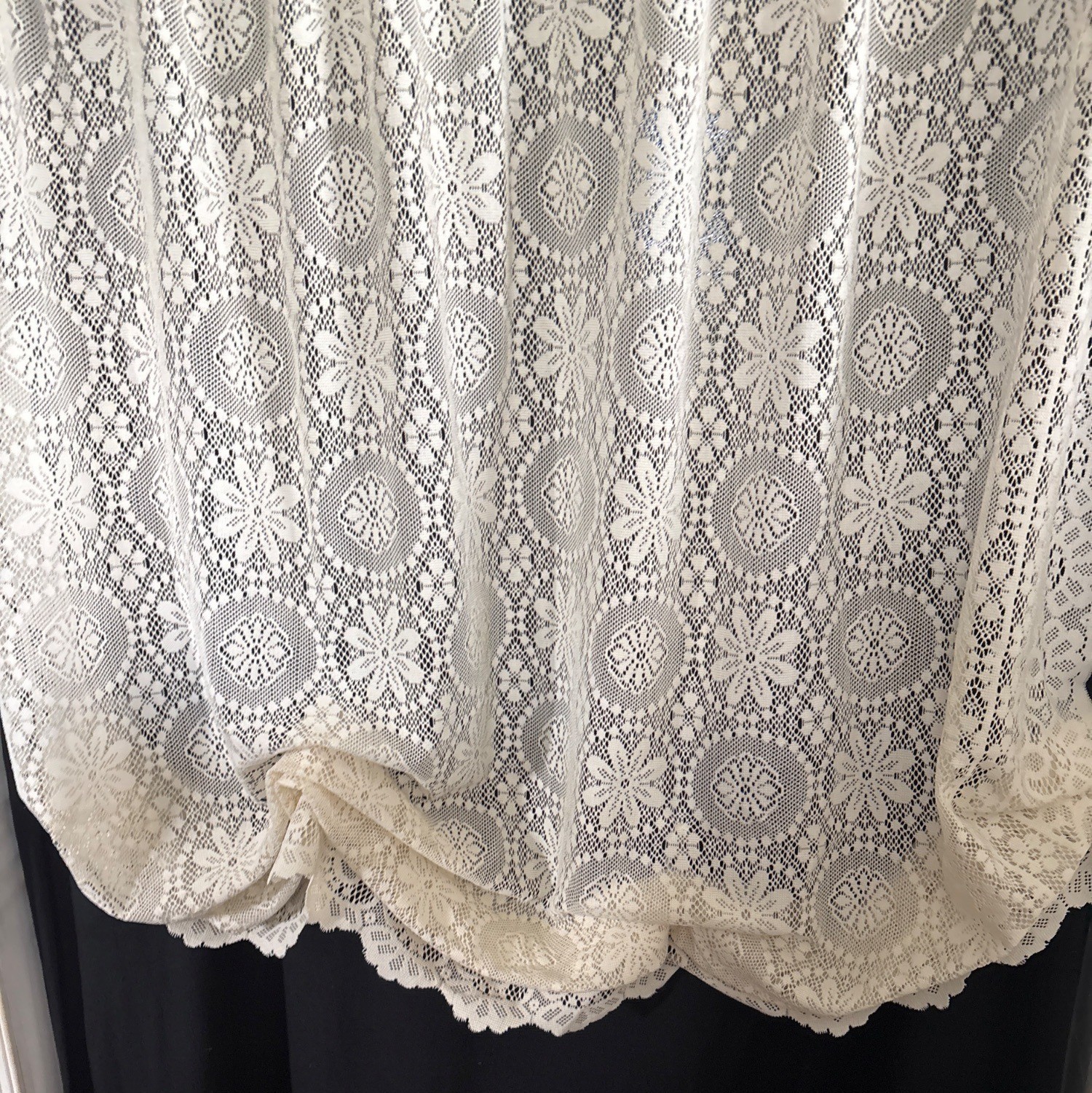 Cream Lace Window Balloon Valance 58W x 62L Sheer Floral Pattern Curtain Panel