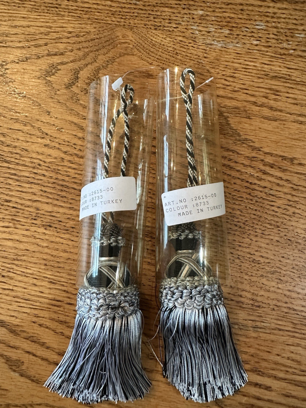 5″ Gray Black and White key tassels X2