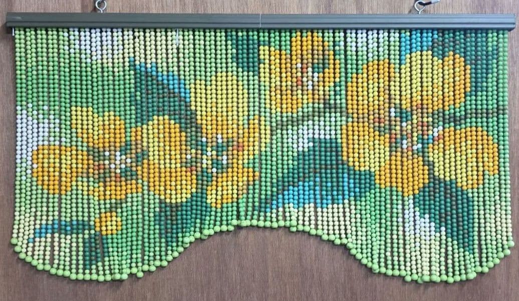 Vintage Japanese Beaded Curtain Showa Retro Pop Art Green Yellow Flower Noren