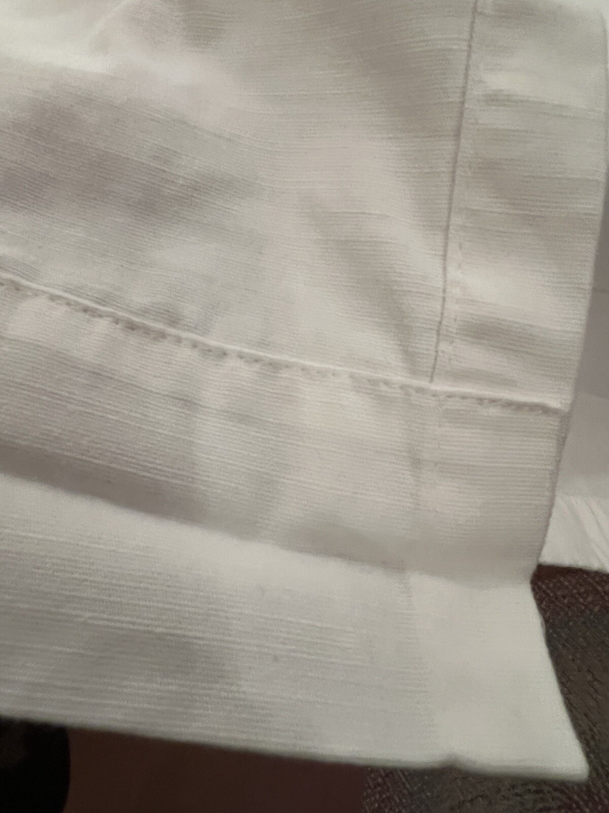 4 panels (2 pr) EUC white poly/cotton “Threshold” (Target brand) 81″Lx42″W each