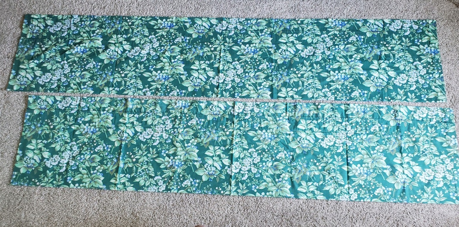 Set of 2- Laura Ashley Bramble Window Blouson Valance 86×15″ SEE DESCRIPTION