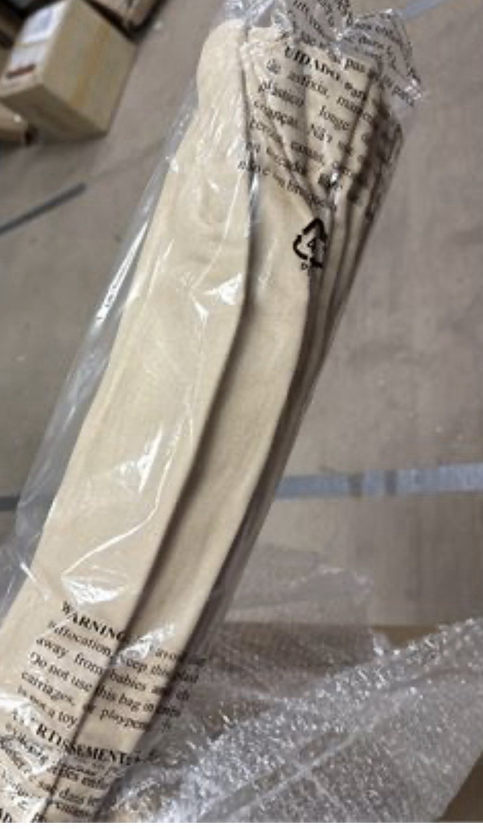 Home Basics Linen Light Filtering Cordless Roman Shade 31” X 64” NIB