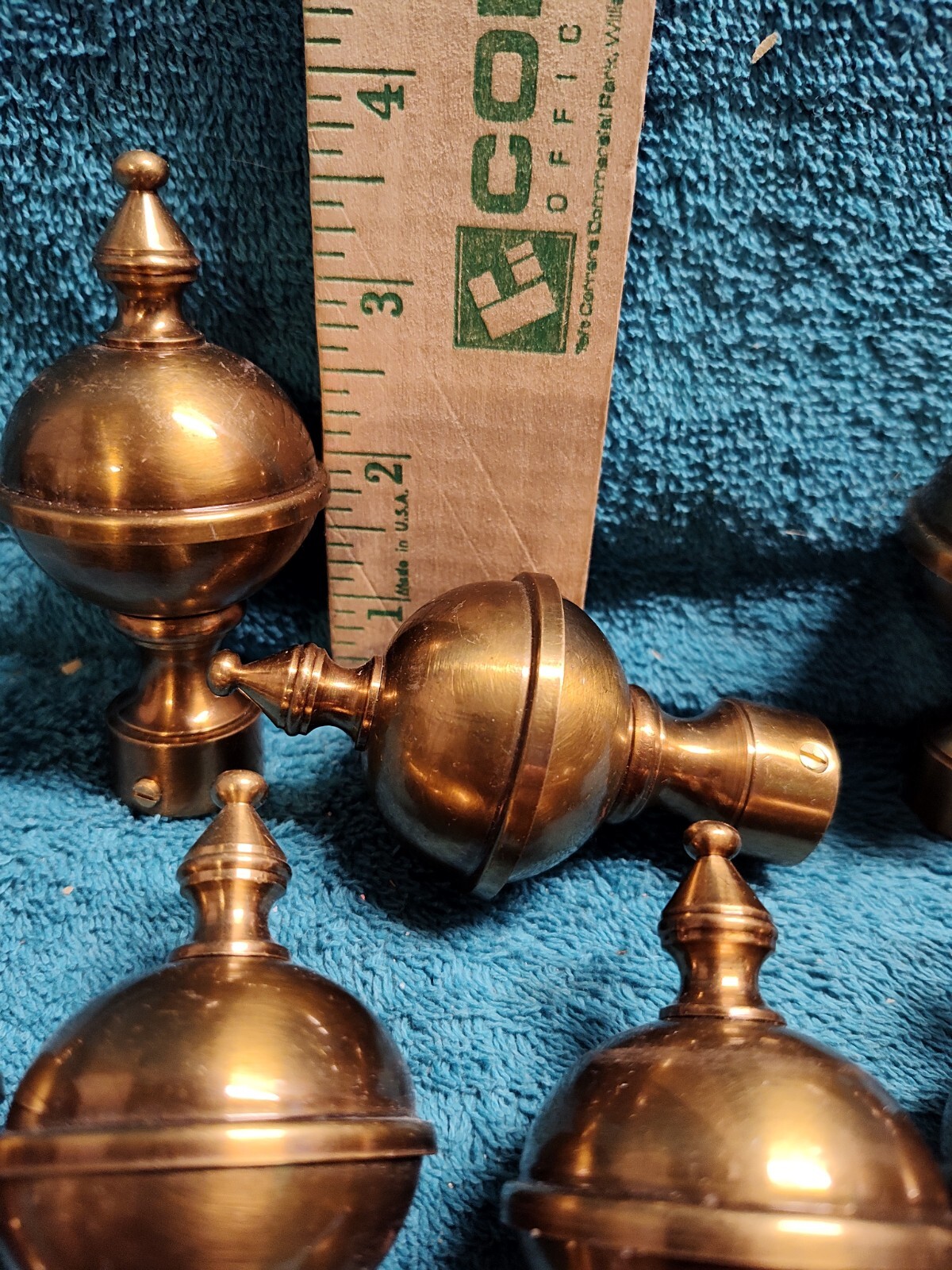 Assorted lots Curtain Rod Finials – Index Lyster / Brass colonial / Black+silver