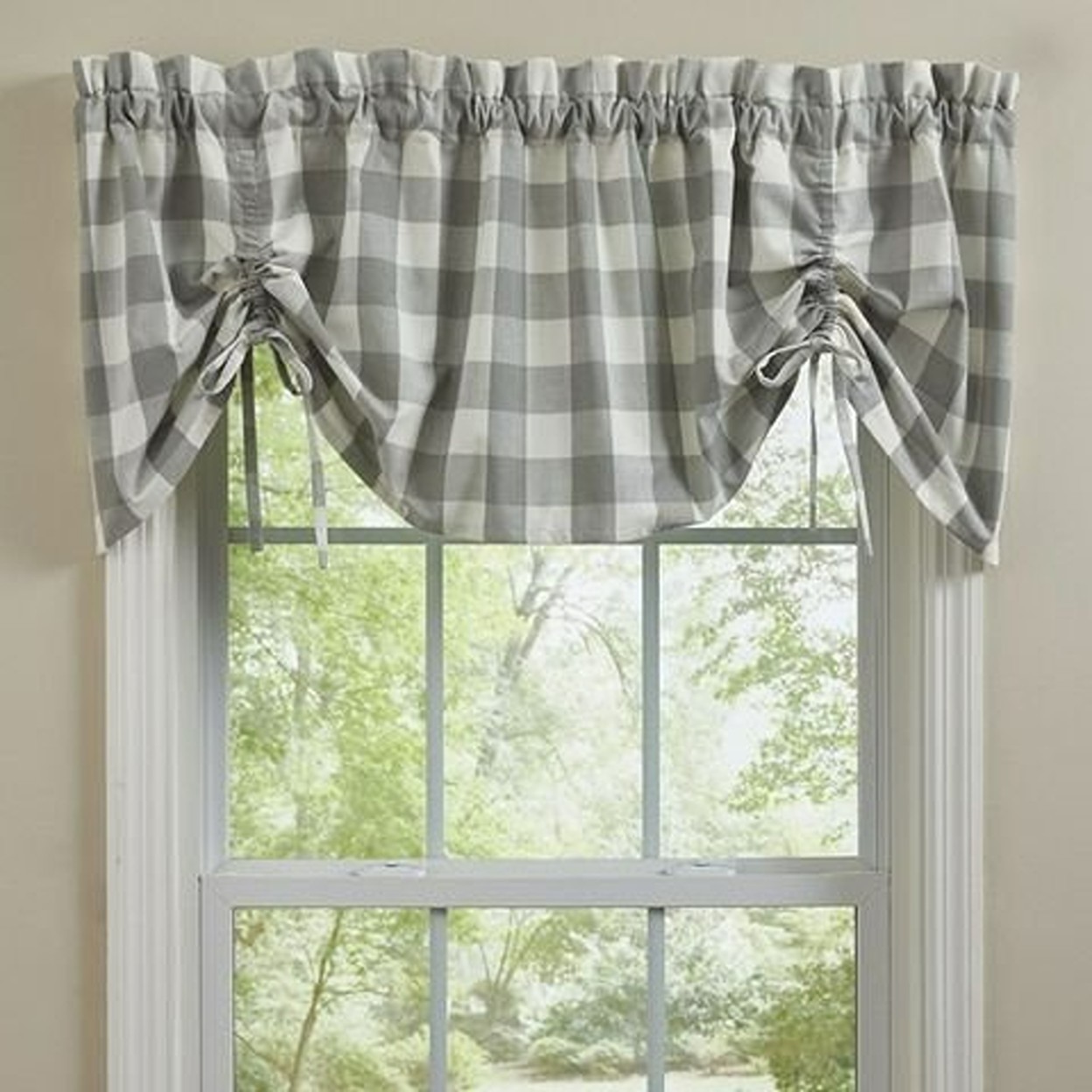 New Farmhouse checked lined valance in Dove gray and cream