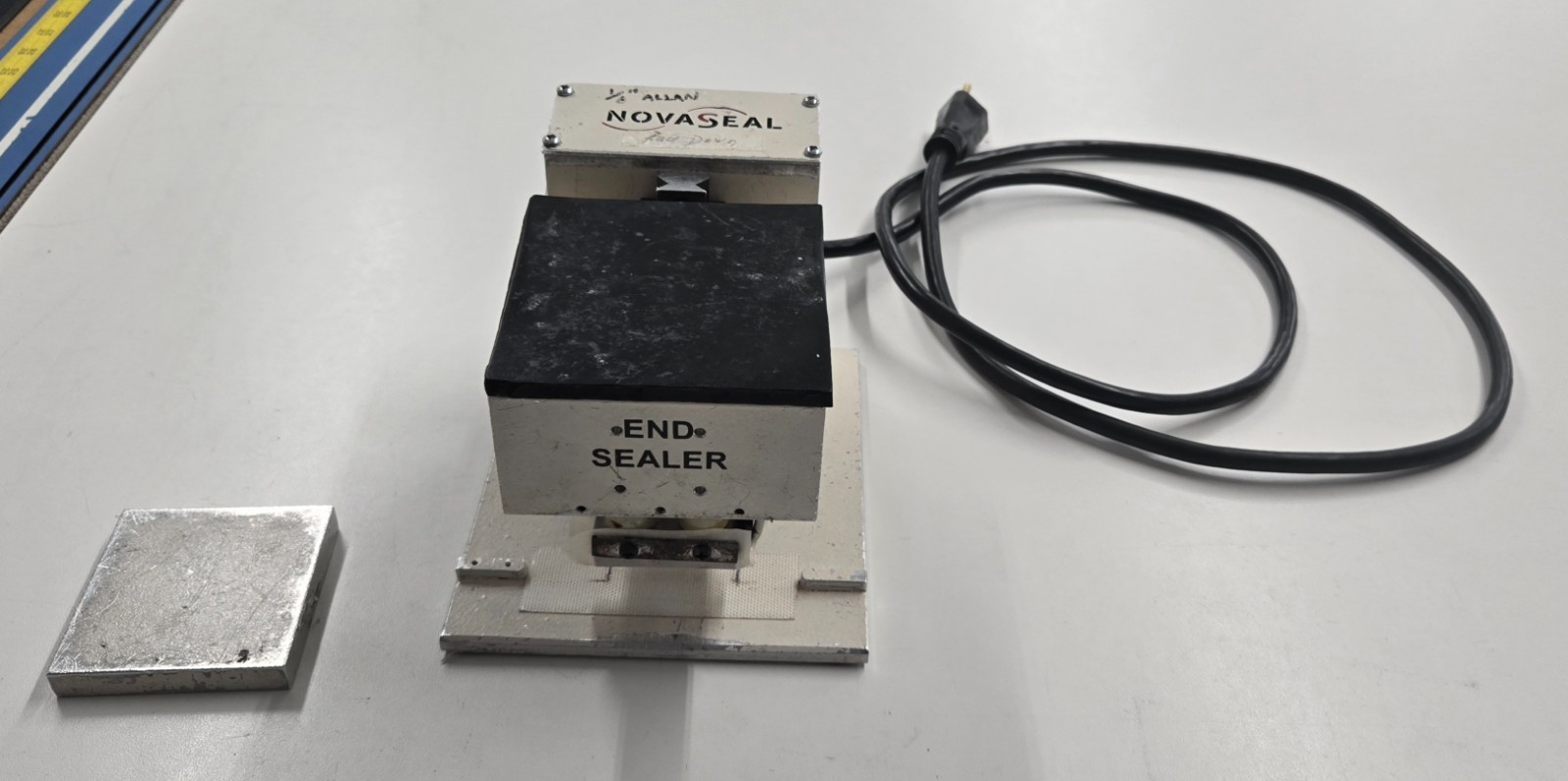 NovaSeal Roller Shade Hem End Sealer