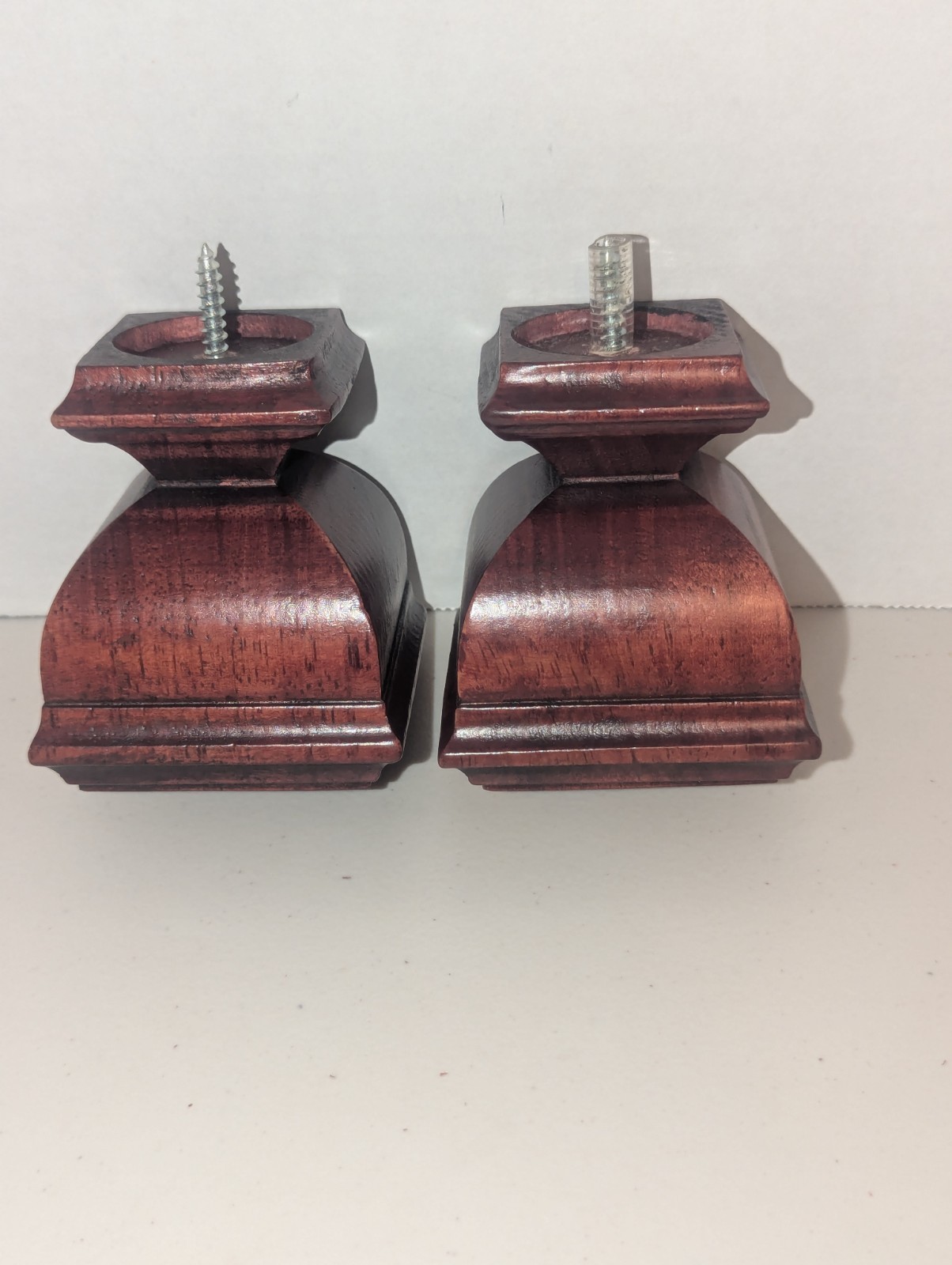 2x Wooden Oxford Drapery Curtain Rod Finials Fits 1-25″ Rod Screw On Mahogany