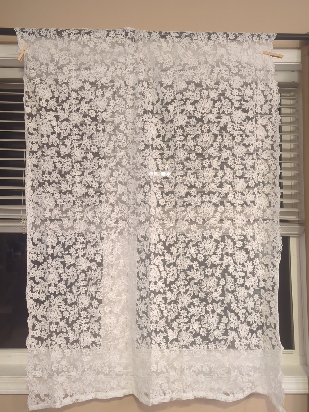 Lace curtains 2 panels 44×62