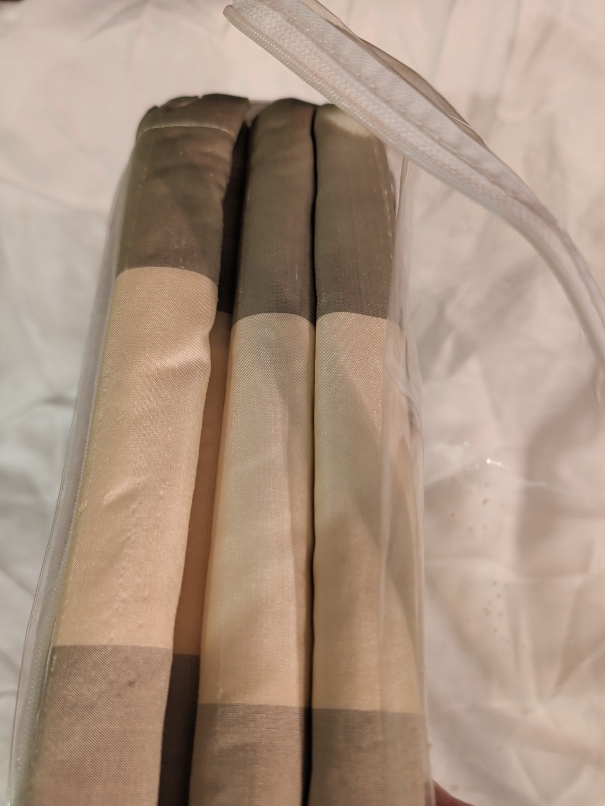 New Jasper 100% Silk Lined And Interlined Pair Drapery Panels Size 84 ” X 108 “