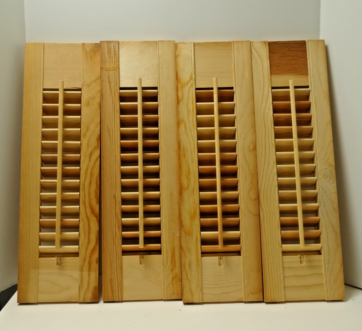 (4) Wood Shutter Panels Movable Louver Unfinished Pine Narrow Slat 6″ x 20″ each