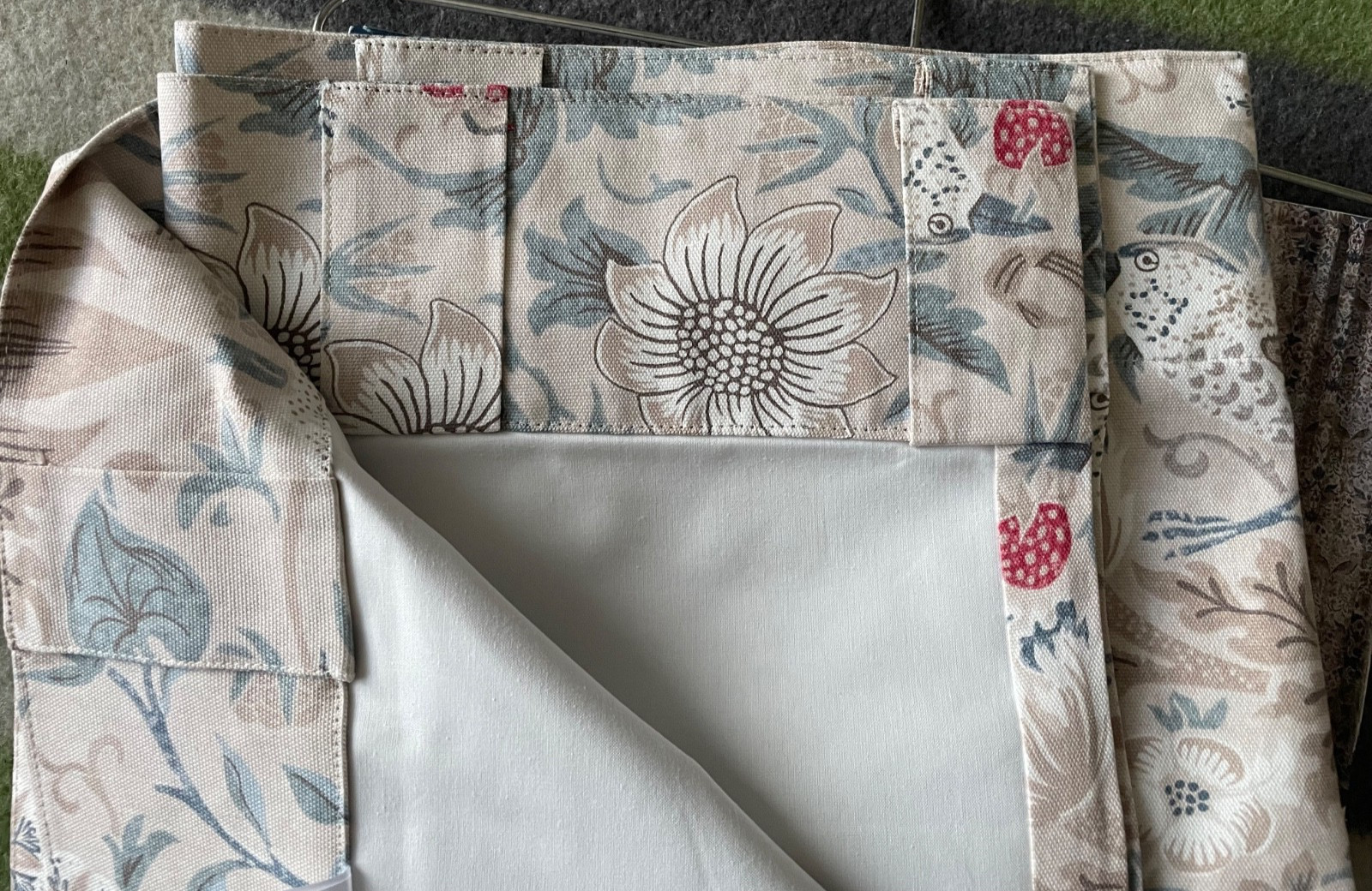 NEW William Morris 2pc BLACKOUT Strawberry Thief Hessian Window Curtain 50″x84″