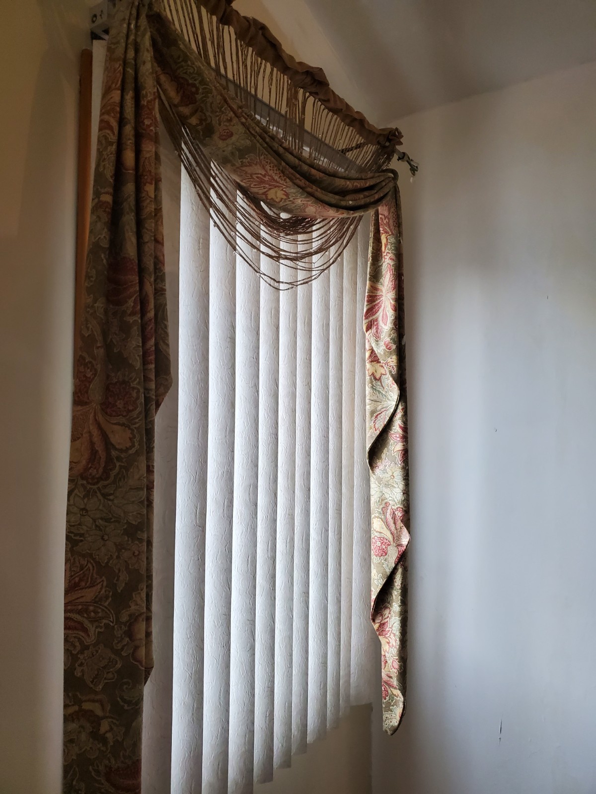 TWO (2) CUSTOM MADE 72″ L X 25″ W JACOBEAN MUTED MULTI-COLOR LONG SCARF VALANCES