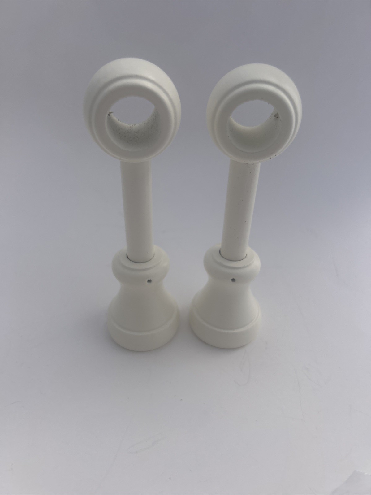 Wall Mounted Curtain Rod Brackets Wooden White Holders for Window Drapery 2 Pcs