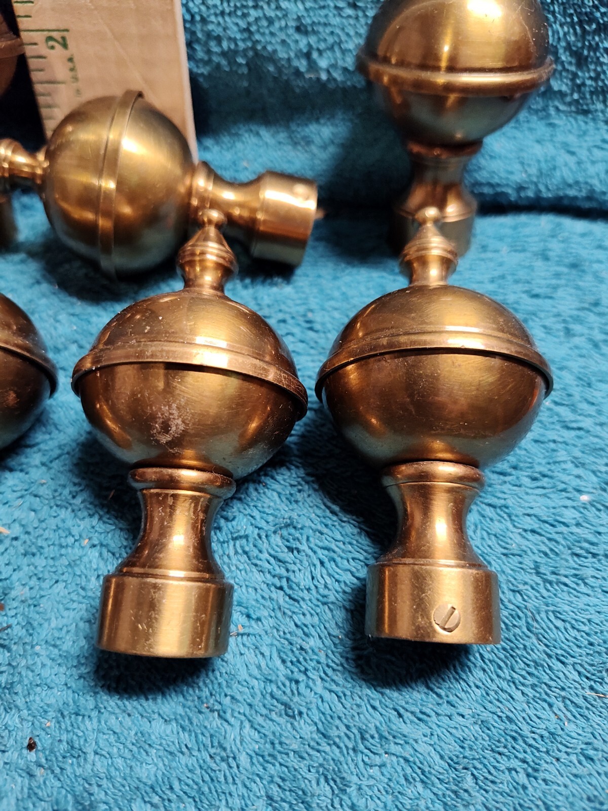 Assorted lots Curtain Rod Finials – Index Lyster / Brass colonial / Black+silver