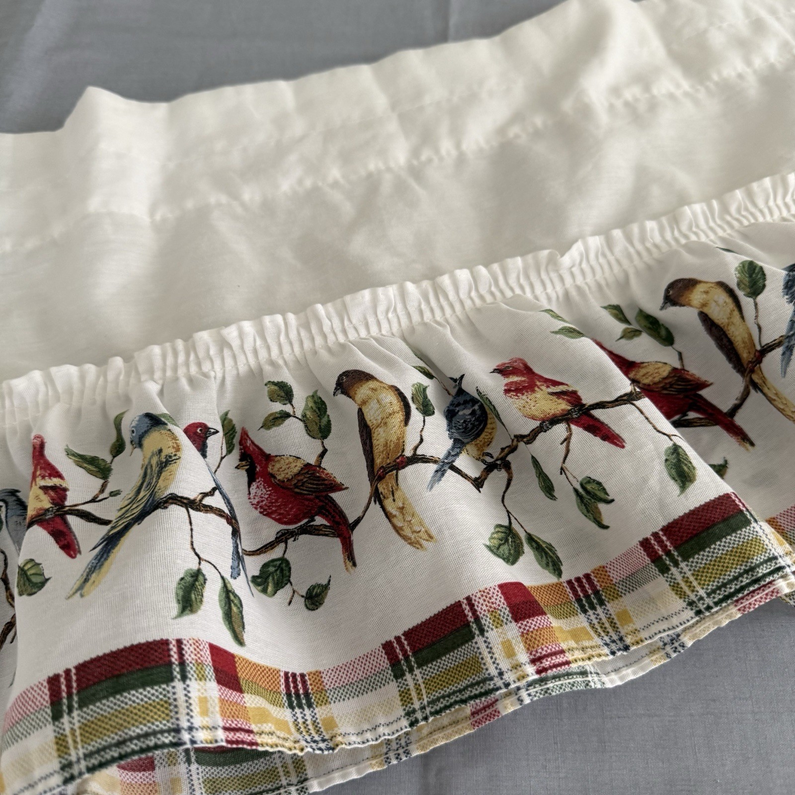 Vtg Window Toppers Songbirds Plaid Valance Ruffle Cardinal Blue Jay Birds 13×51″