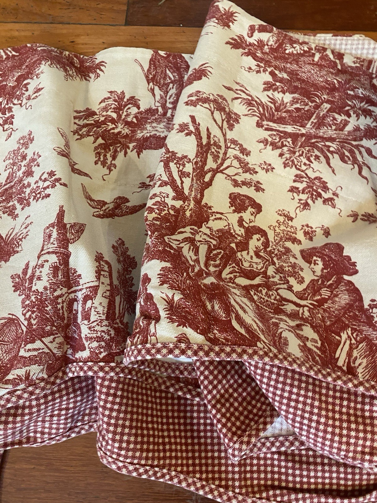 Waverly Red Toile French Country Life Valance Scalloped Layers Red Gingham
