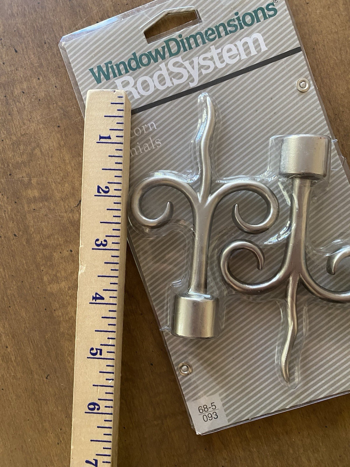 WINDOW DIMENSIONS Rod System 2 Tricorn Finials Silver tone 1/2″ – 5/8″ NOS