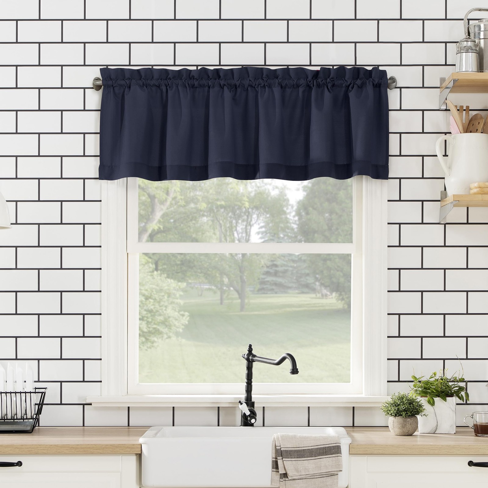 No. 918 Martine kitchen curtain, semi-sheer, with rod pockets, 137.2 x…